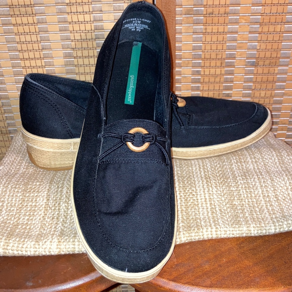 Grasshoppers | Women’s Black Loafers with Tan Sole - Size 9.5